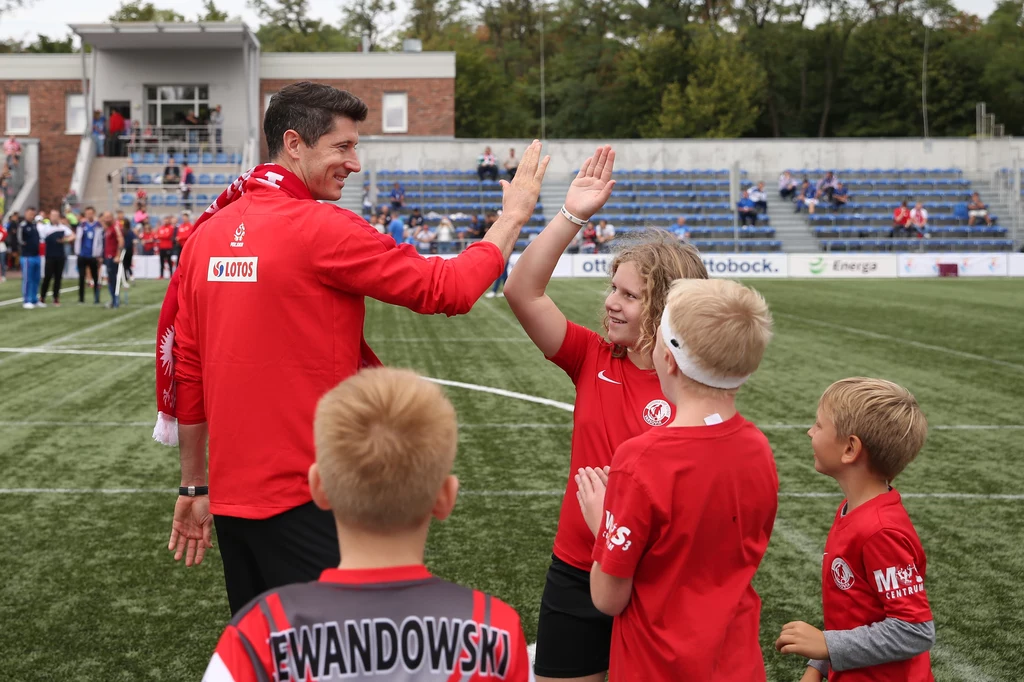 Polska piłka wciąż czeka na następców Roberta Lewandowskiego