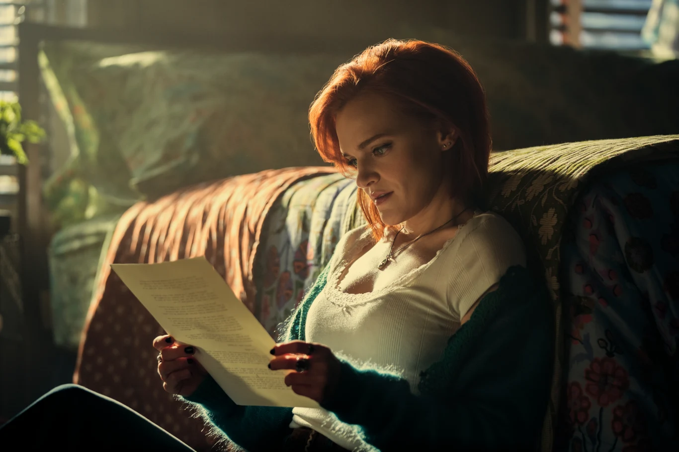 Madeline Brewer w 5. sezonie "Ty"