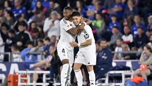 Arda Guler i David Alaba z Realu Madryt