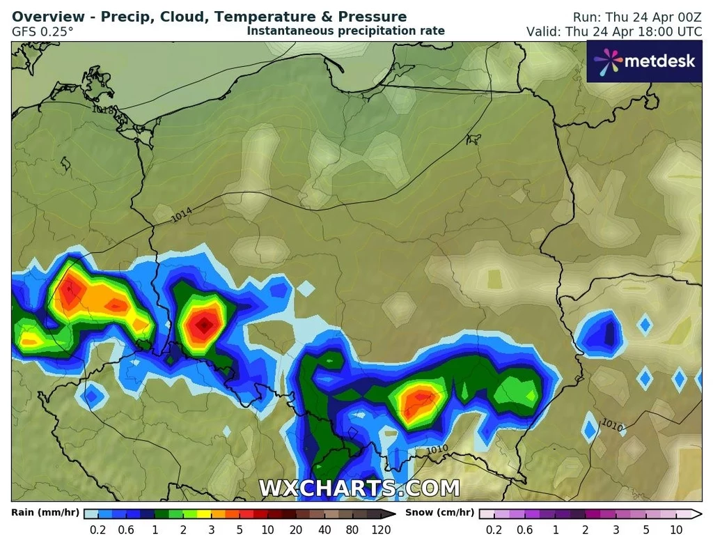 Na południe kraju nadciągną gwałtowne burze Mapa pokazuje intensywność opadów deszczu i ciśnienie atmosferyczne nad Polską. Ciemnoniebieskie i zielone obszary wskazują większe opady. Linie izobar pokazują rozkład ciśnienia atmosferycznego.