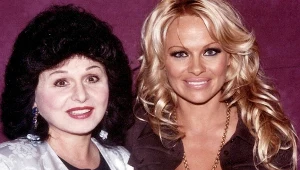 Yola Czaderska-Hayek i Pamela Anderson