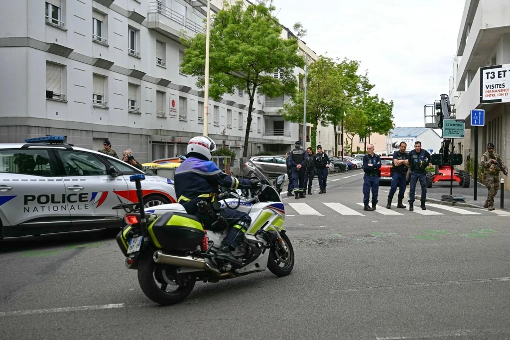 Atak w szkole we Francji. Napastnik zabił jednego z uczniów w szkole