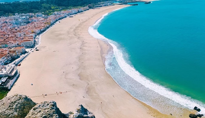 Widok na ocean w Nazaré