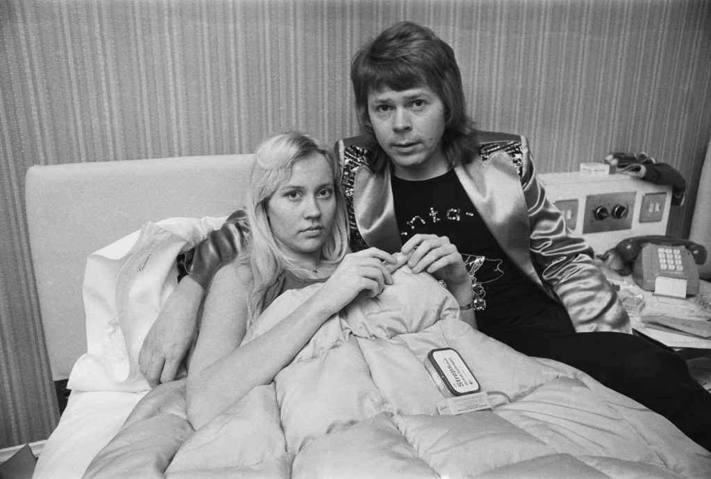 Björn Ulvaeus i Agnetha Faltskög (ABBA) w 1974 r. Björn Ulvaeus i Agnetha Faltskög (ABBA) w 1974 r.