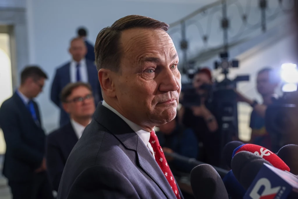 Minister spraw zagranicznych Radosław Sikorski: odcięcie amerykańskiej pomocy nie jest w stanie zmusić Ukrainy do kapitulacji Minister spraw zagranicznych Radosław Sikorski: odcięcie amerykańskiej pomocy nie jest w stanie zmusić Ukrainy do kapitulacji