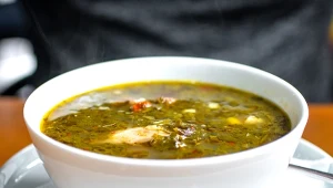 Kiedyś nazywano ją zupą biedoty. Jest zdrowa i szybka do przygotowania