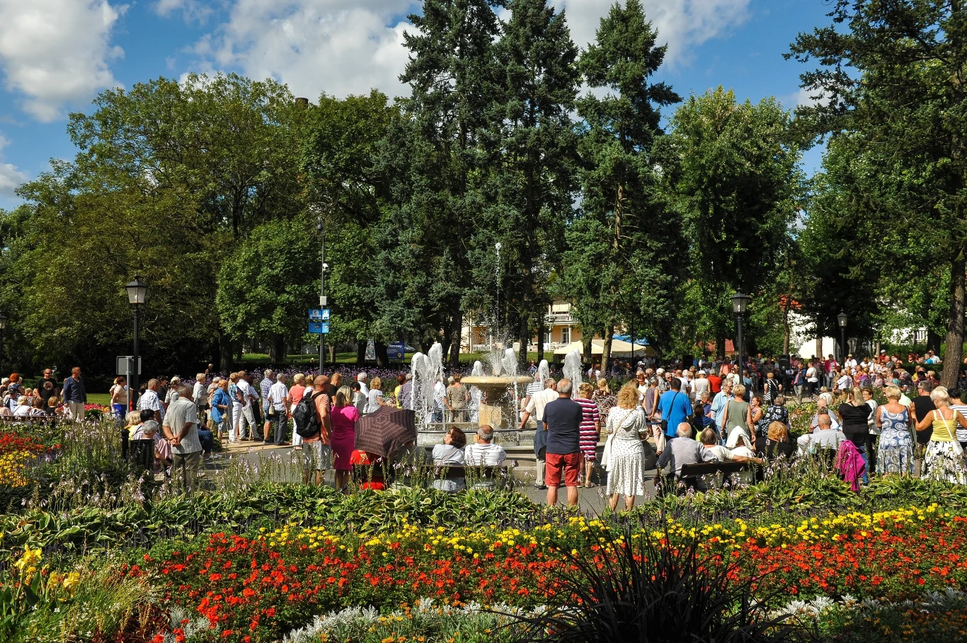 Ciechocinek to uwielbiane uzdrowisko, które w długi weekend majowy przyciągnie tłumy. Atrakcji będzie tutaj pod dostatkiem.