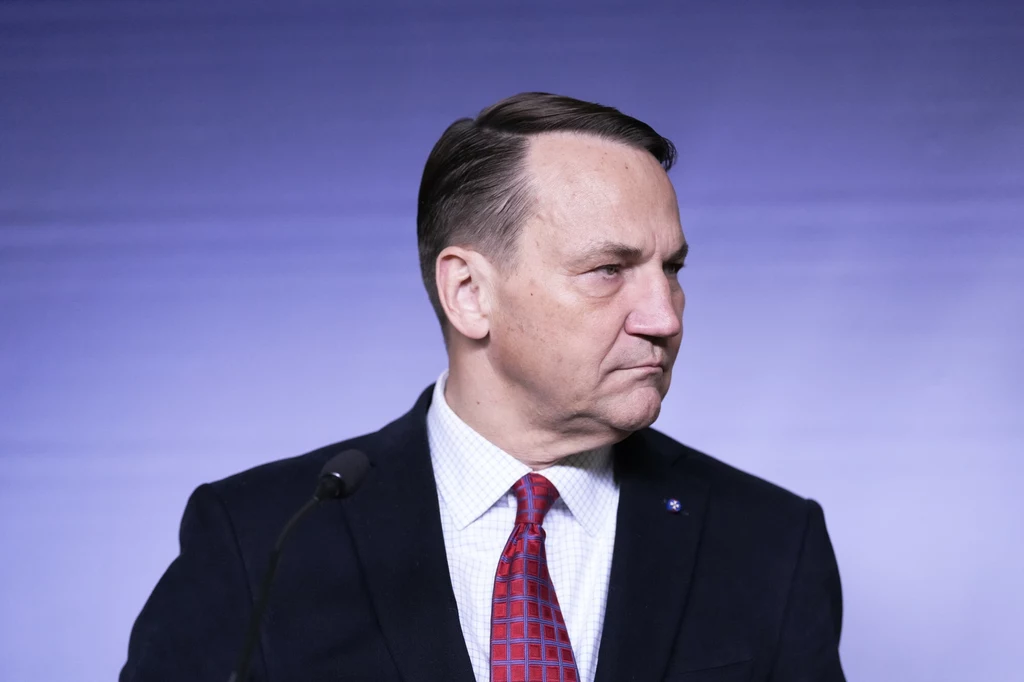 Marija Zacharowa odpowiedziała szefowi polskiej dyplomacji Radosławowi Sikorskiemu Marija Zacharowa odpowiedziała szefowi polskiej dyplomacji Radosławowi Sikorskiemu