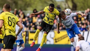 Kadr z ligowego meczu Wieczysta Kraków - Podbeskidzie Bielsko-Biała 