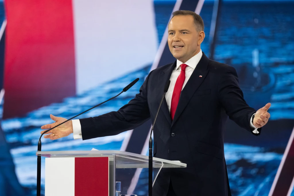 Karol Nawrocki, kandydat PiS na prezydenta podczas konwencji programowej 2 marca 2025 Karol Nawrocki, kandydat PiS na prezydenta podczas konwencji programowej 2 marca 2025
