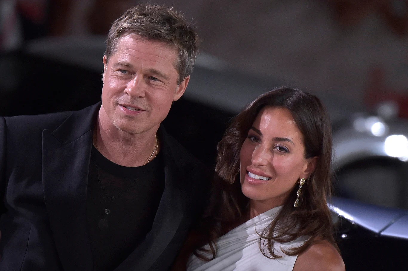 Brad Pitt i Inés de Ramón Brad Pitt i Inés de Ramón