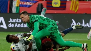 Wielkie emocje w El Clasico. Puchar Króla wyrwany w dogrywce przez Barcę