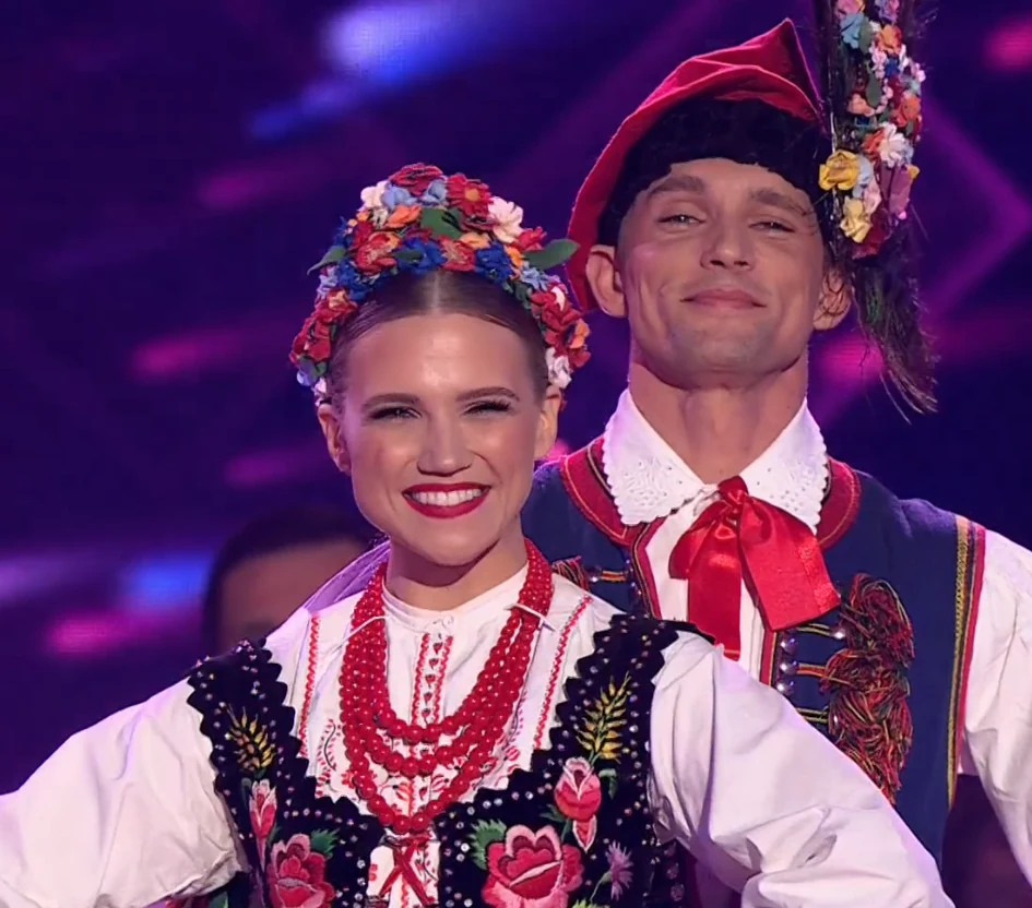 Taniec z gwiazdami - Agnieszka Kaczorowska, Filip Gurłacz