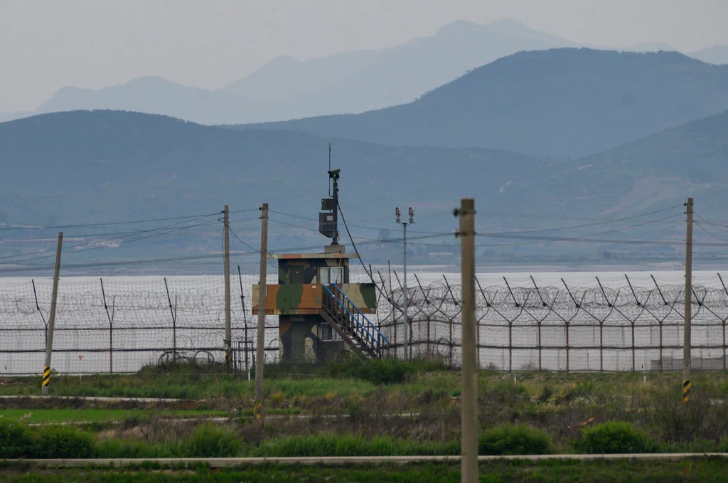 Padł strzał przy strefie zdemilitaryzowanej w Korei Południowej Padł strzał przy strefie zdemilitaryzowanej w Korei Południowej
