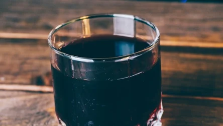 Sok z czarnej rzepy to niepozorny i trochę zapomniany eliksir zdrowia 