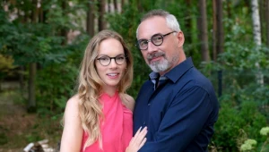 Sylwia (Hanna Turnau) i Adam (Jacek Kopczyński) zdecydują się uporządkować sprawy