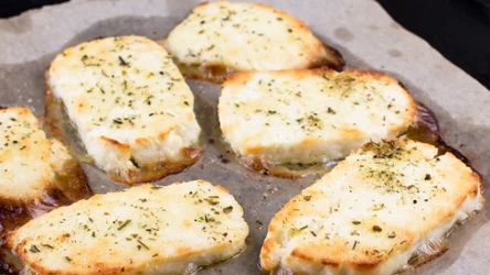 Ten ser to pełnowartościowe źródło białka. Dlaczego warto po niego sięgać?