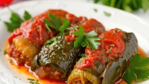 Zamiast w liście kapusty, zawiń gołąbki w to. Rodzina będzie zachwycona