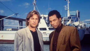 Don Johnson i Phillip Michael Thomas w serialu "Policjanci z Miami"