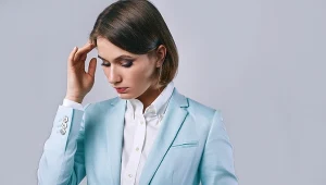 Szukasz stylizacji na komunię? Ten garnitur jest ponadczasowy i pasuje na każdą sylwetkę