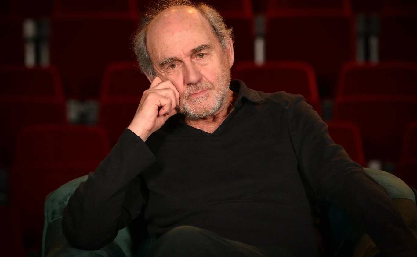 Jan Peszek to jeden z najwybitniejszych polskich aktorów filmowych i teatralnych Jan Peszek to jeden z najwybitniejszych polskich aktorów filmowych i teatralnych