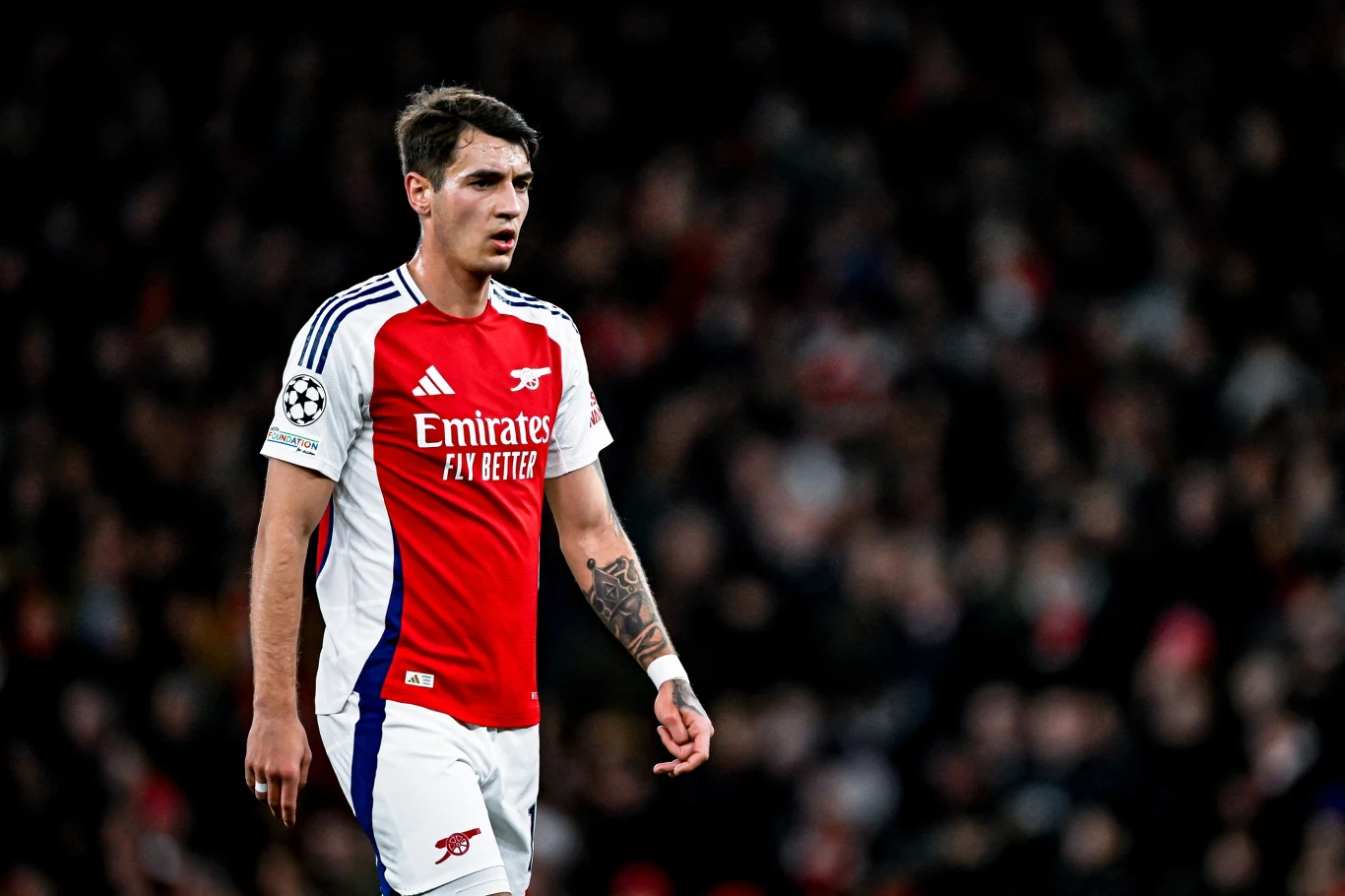 Jakub Kiwior w barwach Arsenalu Jakub Kiwior w barwach Arsenalu