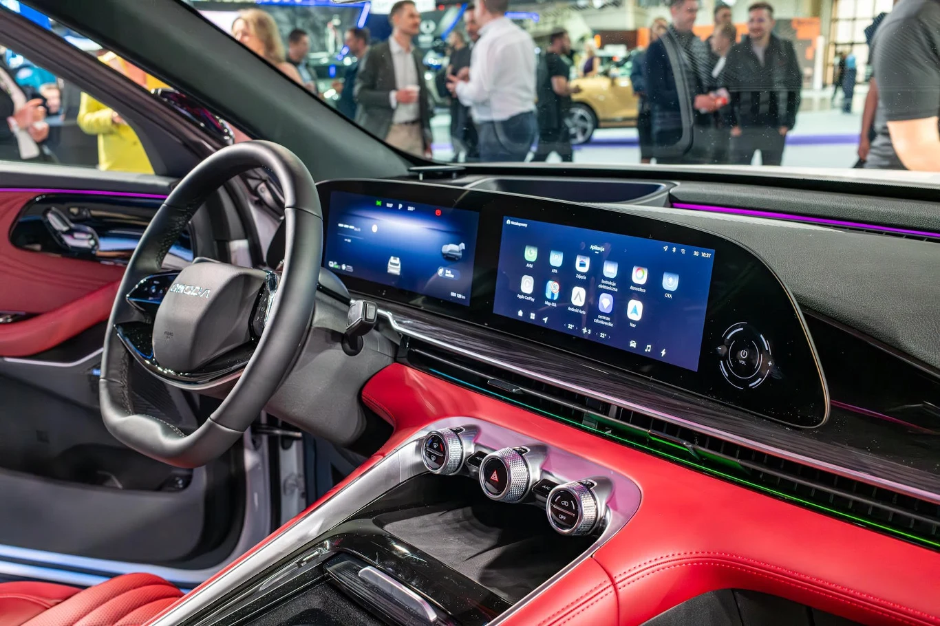 Nowy model wprowadza na rynek mocny powiew świeżości w kwestii stylu /fot. INTERIA