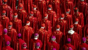 Watykan podał szczegóły konklawe. Wiadomo, kiedy pierwsze głosowanie