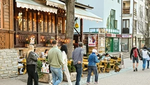 Wiele osób w majówkę odwiedzi Zakopane. Zdjęcie ilustracyjne