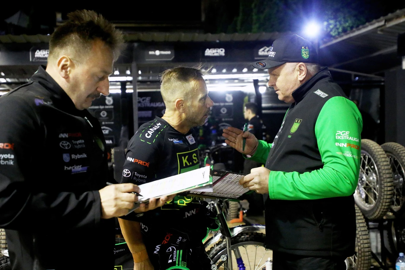 Krzysztof Mrozek, Nicki Pedersen, Piotr Żyto Krzysztof Mrozek, Nicki Pedersen, Piotr Żyto