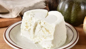 Ser idealny dla seniora. Wzmacnia kości, poprawia pracę mózgu i serca