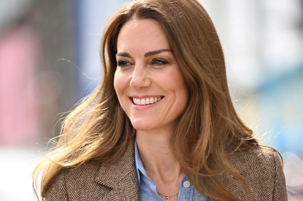 Księżna Kate zachwyciła na publicznym wyjściu stylizacją, a jej marynarka to inspiracja na wiosenne wyjście Księżna Kate zachwyciła na publicznym wyjściu stylizacją, a jej marynarka to inspiracja na wiosenne wyjście