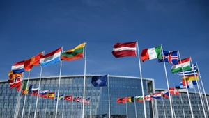 Rosyjskie drony nad Polską. Czy może być uruchomiony artykuł 5 NATO?