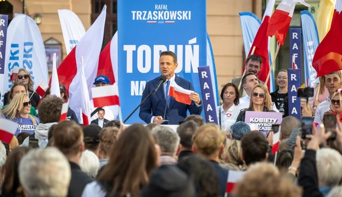 Rafał Trzaskowski w czasie wiecu wyborczego