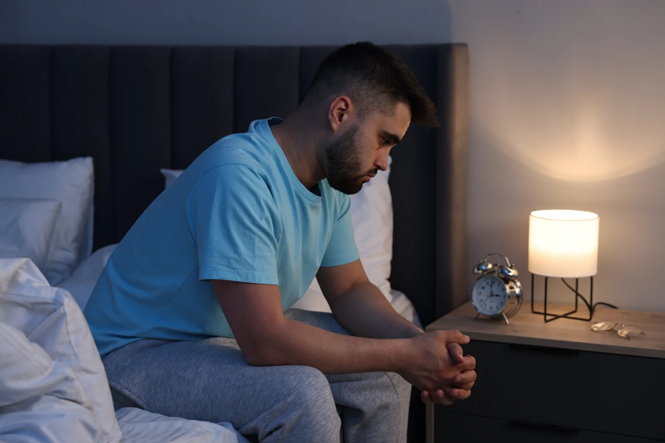 Zbyt częste nocne oddawanie moczu to sygnał by zgłosić się na badania 