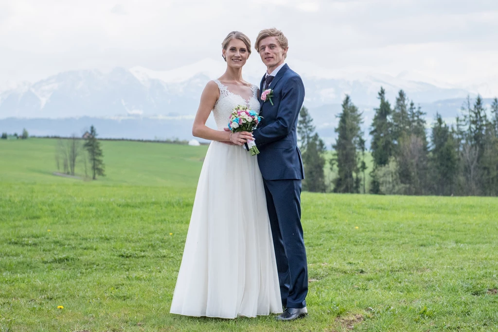Dawid Kubacki i jego żona Marta świętują 6. rocznicę ślubu Dawid Kubacki i jego żona Marta świętują 6. rocznicę ślubu