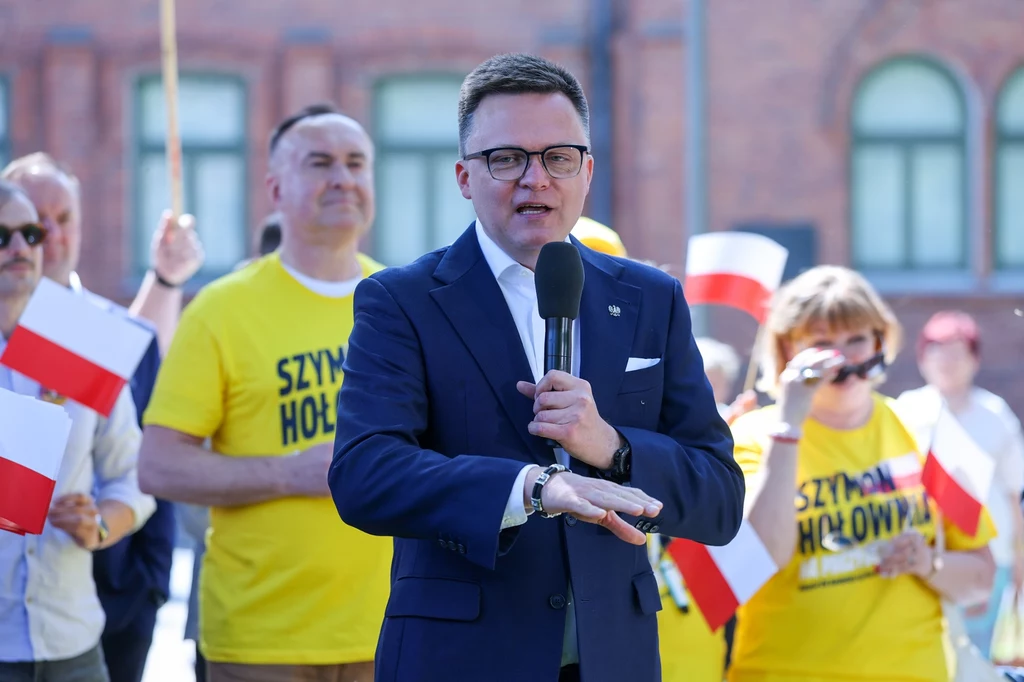 Szymon Hołownia zareagował na słowa Donalda Tuska Szymon Hołownia zareagował na słowa Donalda Tuska