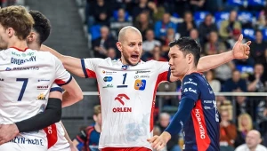 Bartosz Kurek (z numerem 1) i Erik Shoji (pierwszy z prawej) w barwach ZAKSY Kędzierzyn-Koźle