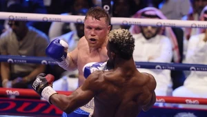 Boks: Saul Canelo Alvarez - William Scull
