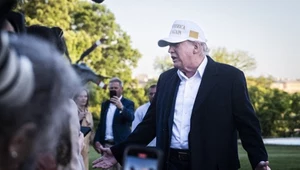 Lawina krytyki po "papieskiej" grafice Trumpa. "Nie kpij z nas"
