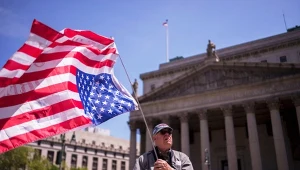 Donald Trump może zwalniać niemal bez ograniczeń. Sąd uchyla blokadę (zdj. ilustracyjne)