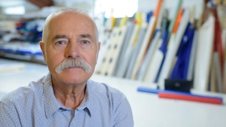 Imię Józef było popularne w XX wieku. Nosi je wielu wujków, ojców i dziadków, ale niewielu młodych mężczyzn