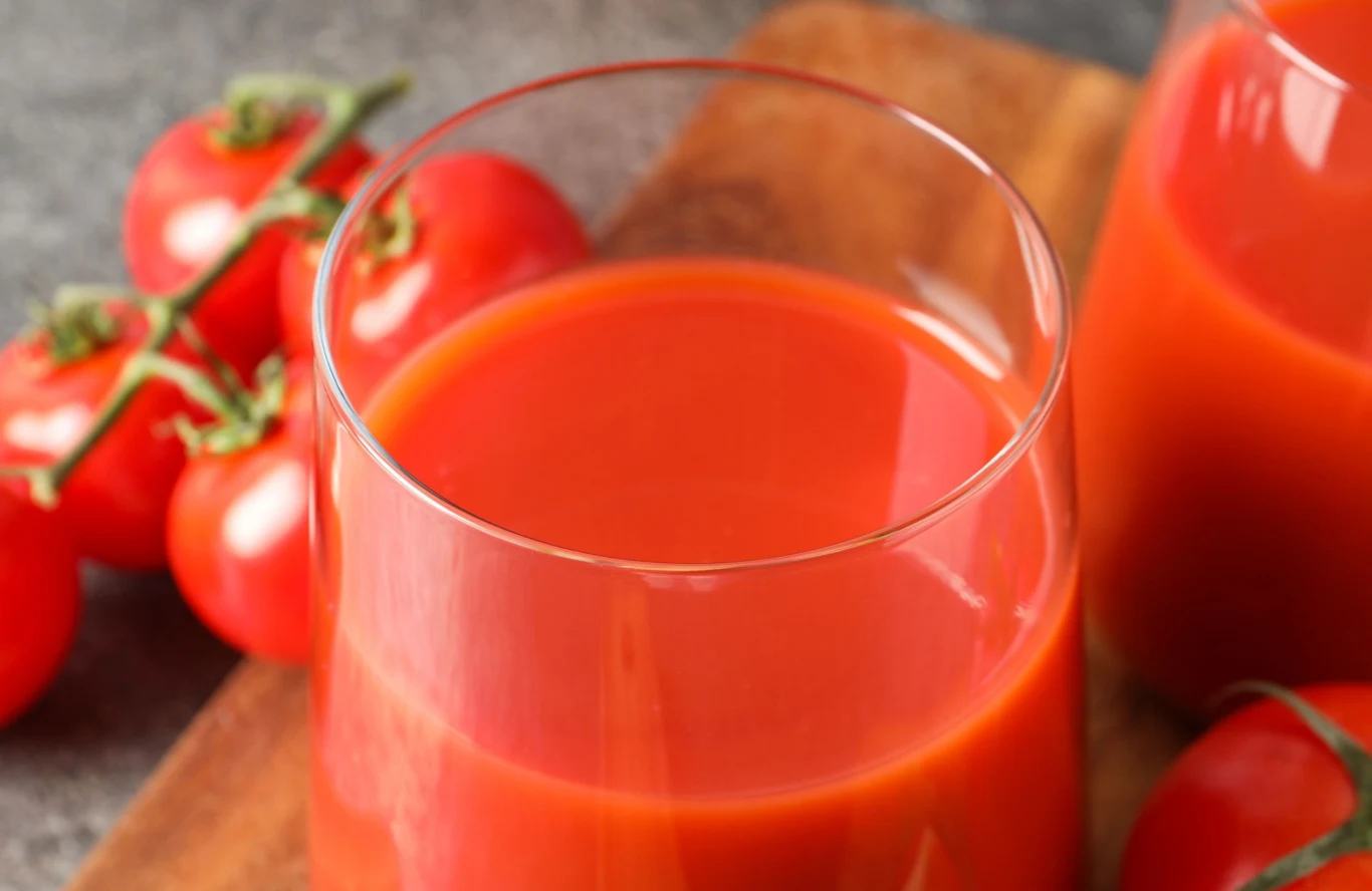 W soku pomidorowym znajdziemy m.in. potas 
