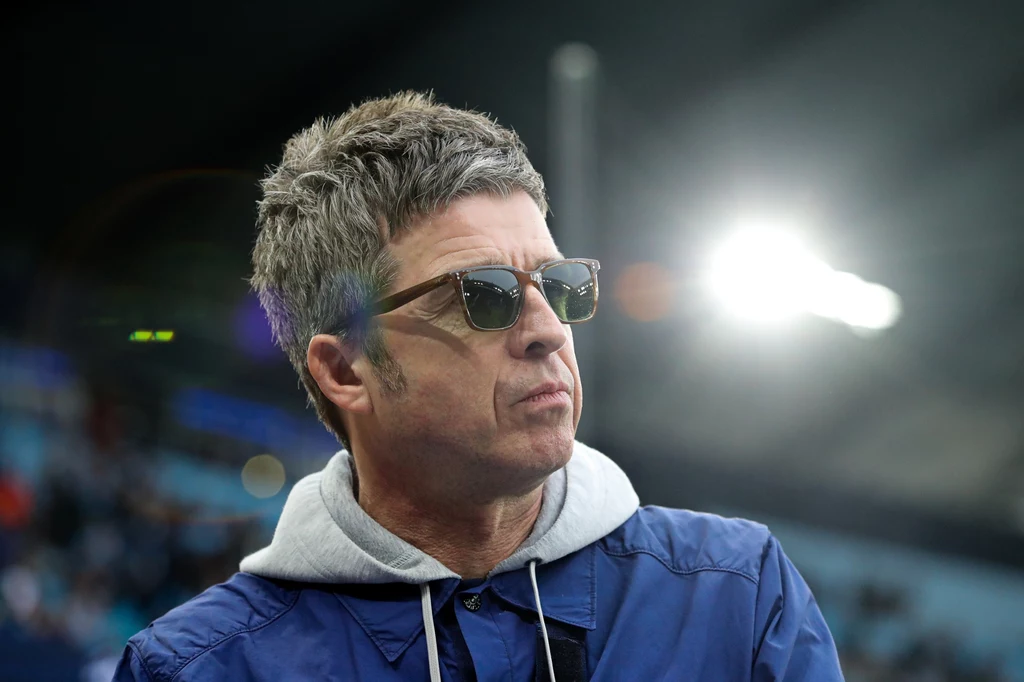 Noel Gallagher razem z bratem Liamem stoi na czele Oasis Noel Gallagher razem z bratem Liamem stoi na czele Oasis