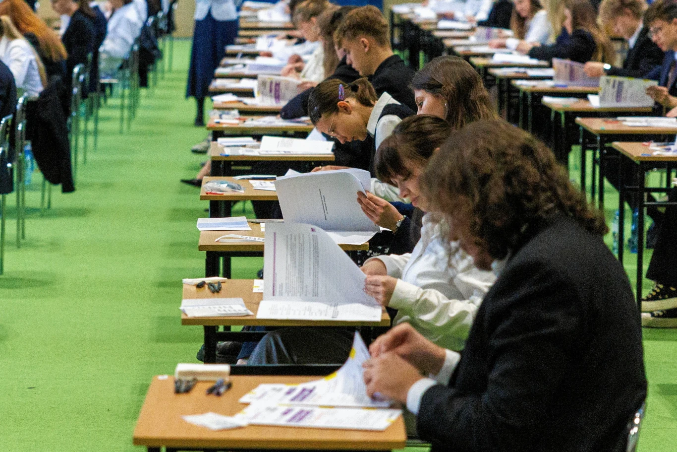Koniec matury z języka polskiego. Znamy tematy wypracowań article cover