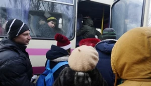 Nagła ewakuacja ukraińskich miast. Władze apelują