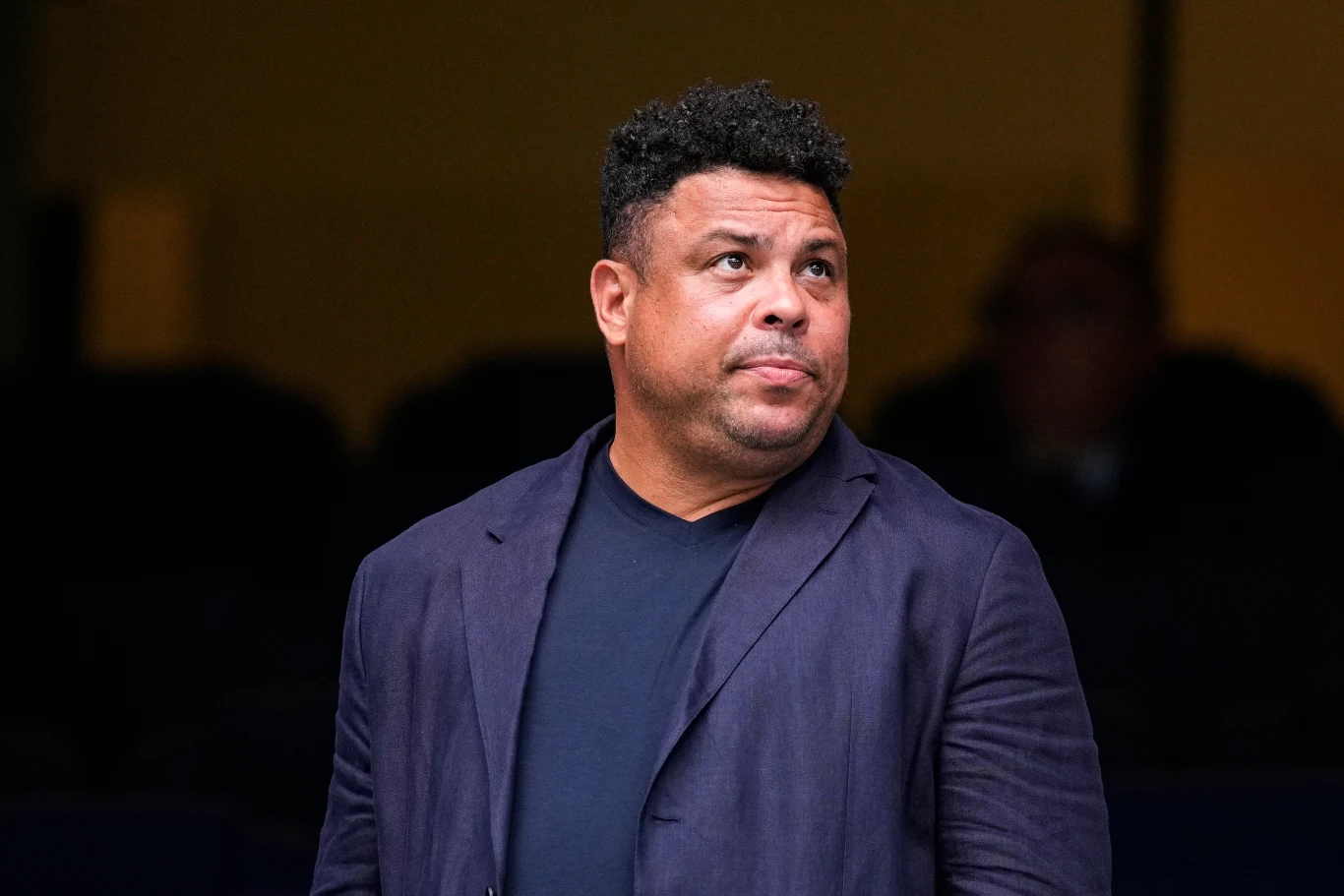 Piłka nożna: Ronaldo Nazario przyłapany po wyjściu z klubu - Sport w INTERIA.PL