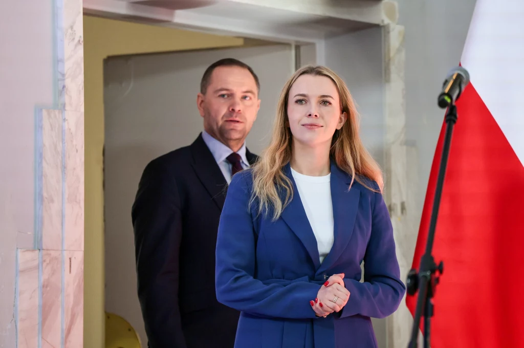 Jest oświadczenia majątkowe Karola Nawrockiego. Na zdj. prezes IPN z rzeczniczką sztabu Emilią Wierzbicki Jest oświadczenia majątkowe Karola Nawrockiego. Na zdj. prezes IPN z rzeczniczką sztabu Emilią Wierzbicki