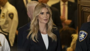 Ivanka Trump zachwyciła w złotej mini. Nogi do samego nieba