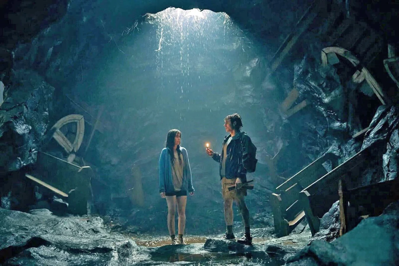 Alison Brie i Dave Franco w scenie z "Together" Alison Brie i Dave Franco w scenie z "Together"